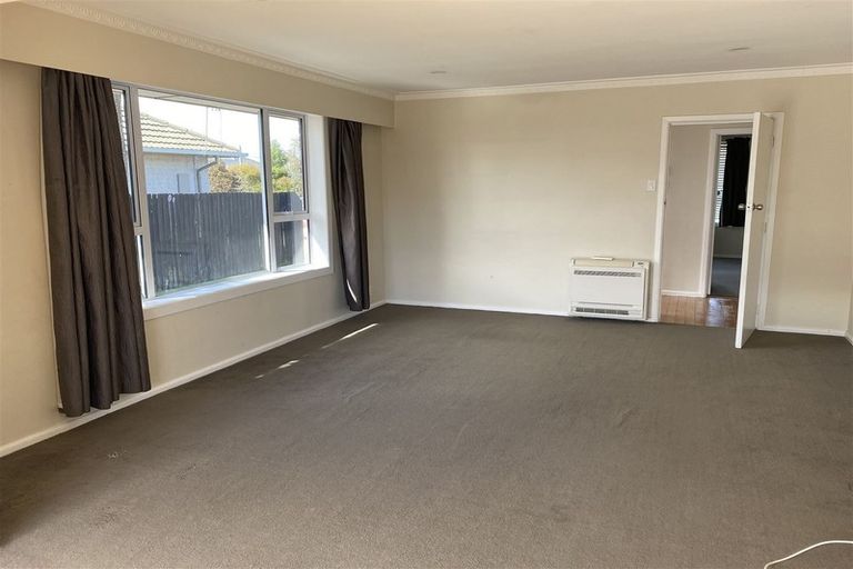 Photo of property in 25 Wilton Crescent, Bishopdale, Christchurch, 8053