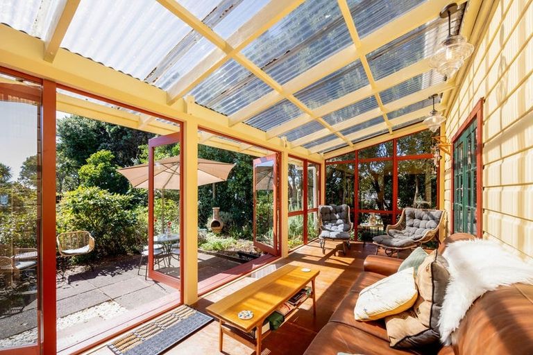 Photo of property in 23 Gibson Place, Patea, 4520