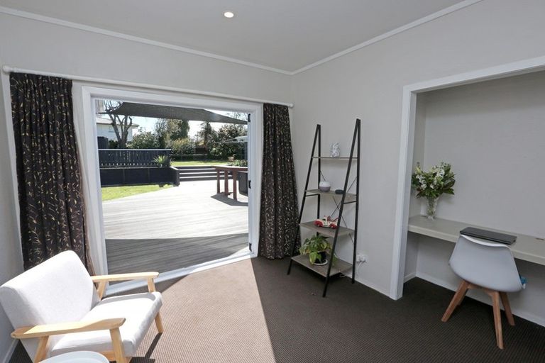Photo of property in 14 Liston Avenue, Hilltop, Taupo, 3330