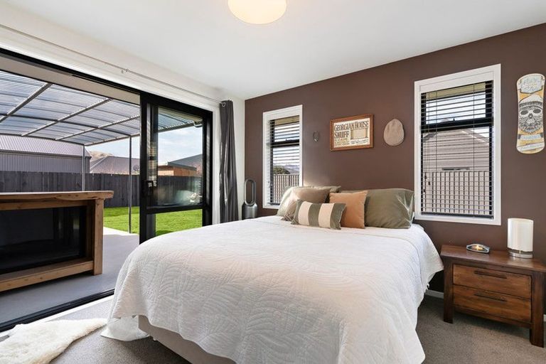 Photo of property in 17 Myles Way, Lower Shotover, Queenstown, 9304