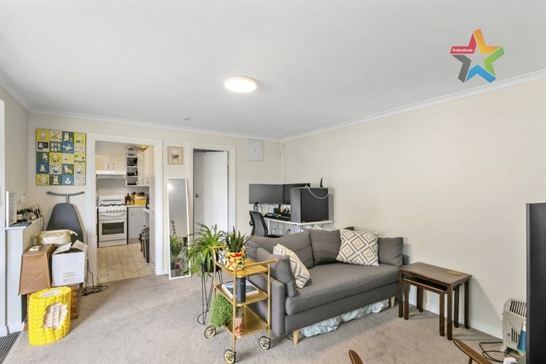 Photo of property in 38 Ribble Street, Island Bay, Wellington, 6023