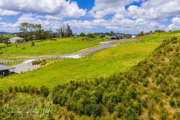 Photo of property in 16 Protea Lane, Kaiwaka, 0573