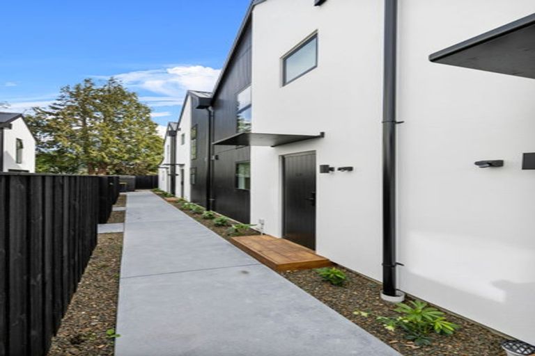 Photo of property in 6/504 Armagh Street, Linwood, Christchurch, 8011