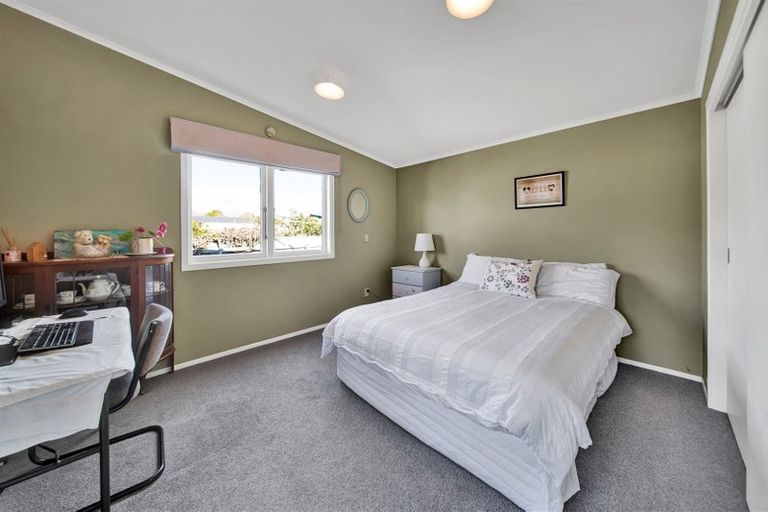 Photo of property in 34 Hunter Street, Hawera, 4610