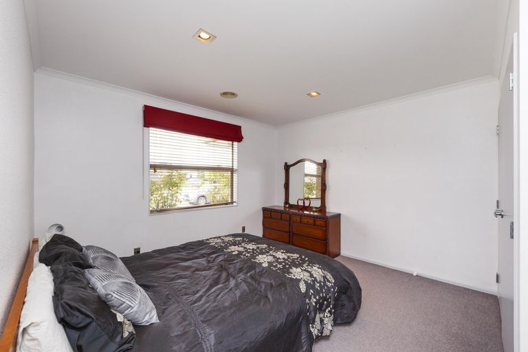 Photo of property in 16 Liberty Grove, Kelvin Grove, Palmerston North, 4414