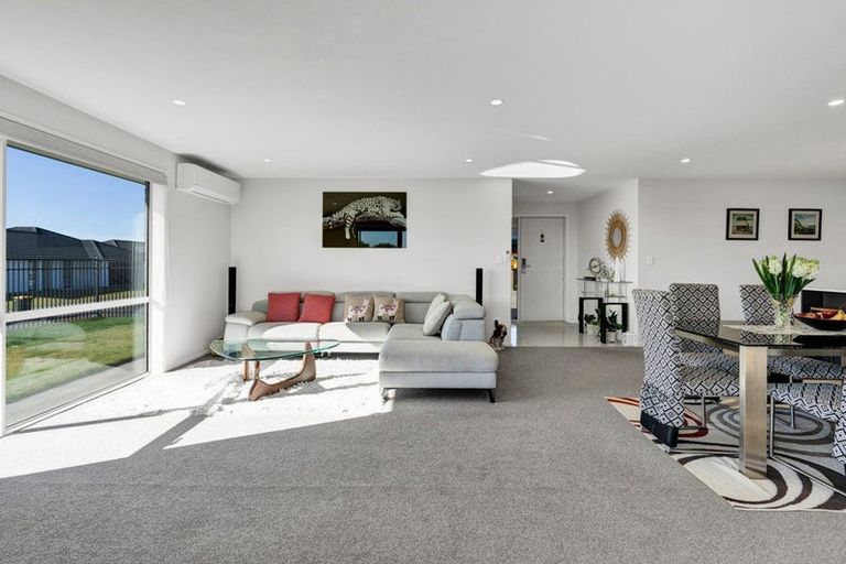 Photo of property in 39 Papawhero Drive, Bell Block, New Plymouth, 4312