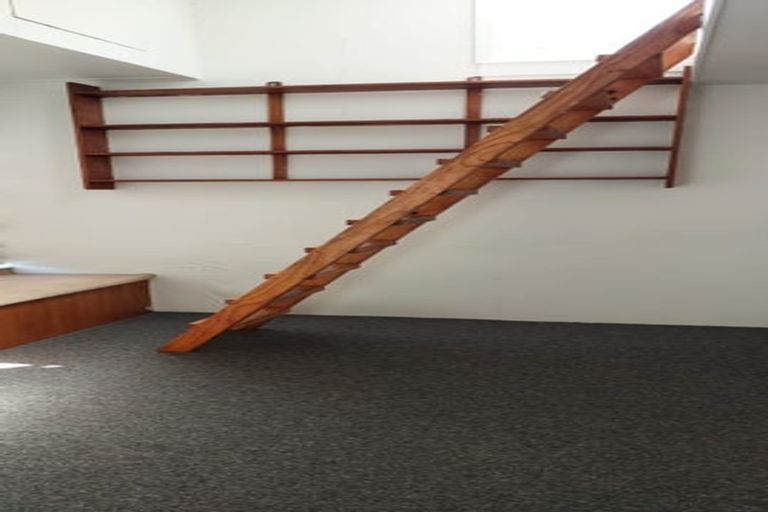 Photo of property in 22 Aro Street, Aro Valley, Wellington, 6021