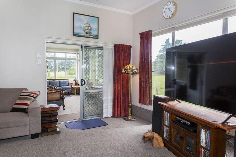 Photo of property in 134 Tipapakuku Road, Dannevirke, 4930
