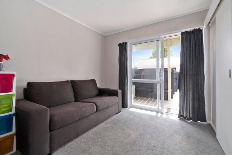 Photo of property in 9 Rheingold Place, Huapai, Kumeu, 0810