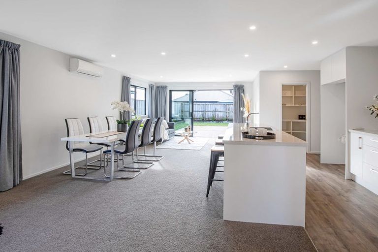 Photo of property in 7 Chris Drive, Rolleston, 7614