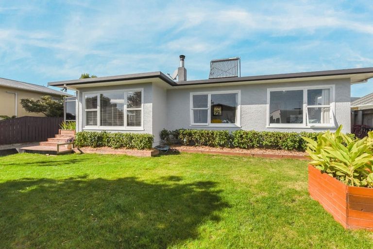 Photo of property in 20 Derby Street, Stoke, Nelson, 7011