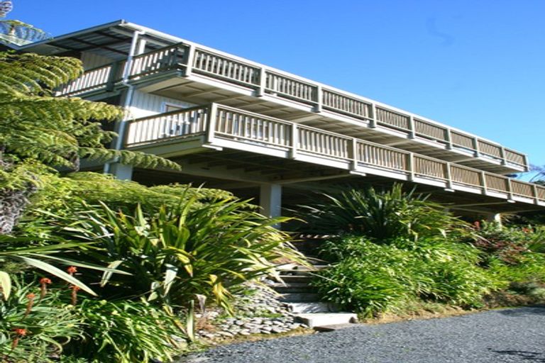 Photo of property in 6 Causeway Road, Haruru, 0204