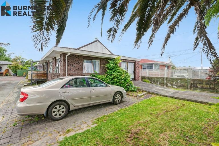 Photo of property in 1/140 Parkhurst Road, Parakai, 0830