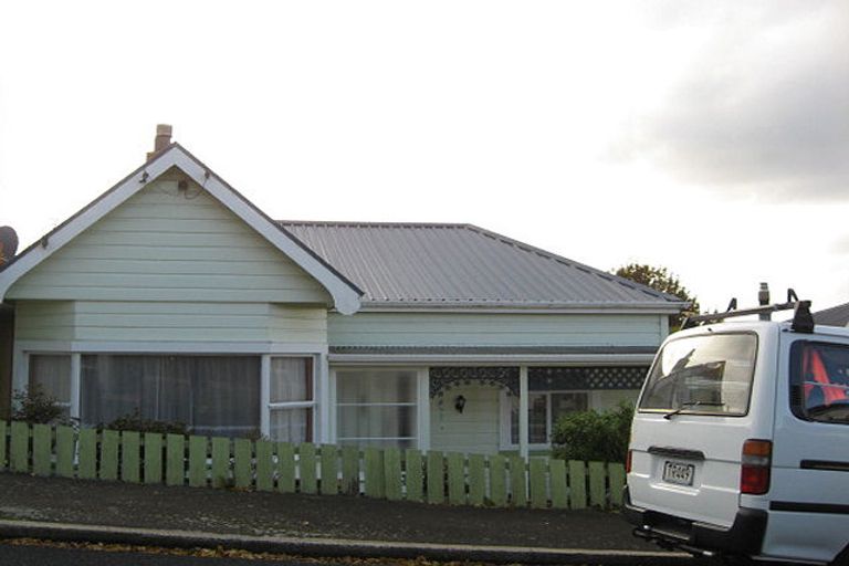 Photo of property in 24 Kinsman Street, Kaikorai, Dunedin, 9010