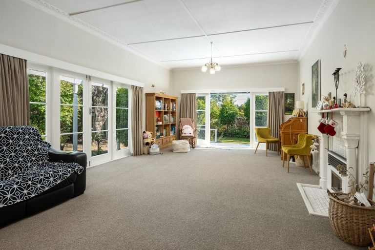 Photo of property in 37 Eltham Road, Blenheim, 7201