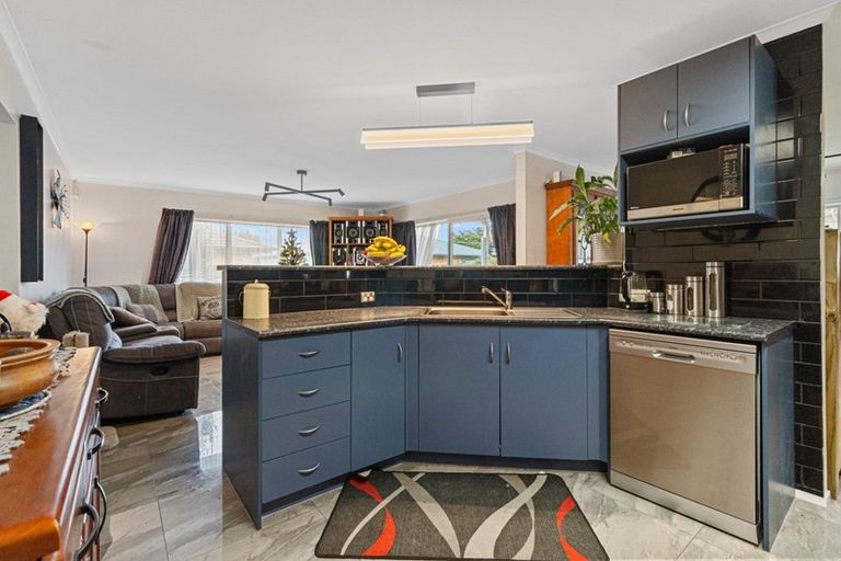 Photo of property in 31 Fairview Road, Katikati, 3129