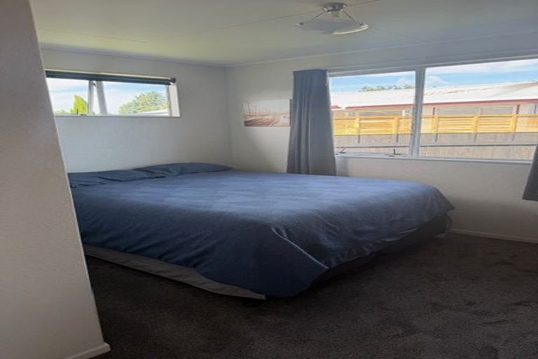 Photo of property in 9 Flygers Line, Milson, Palmerston North, 4414