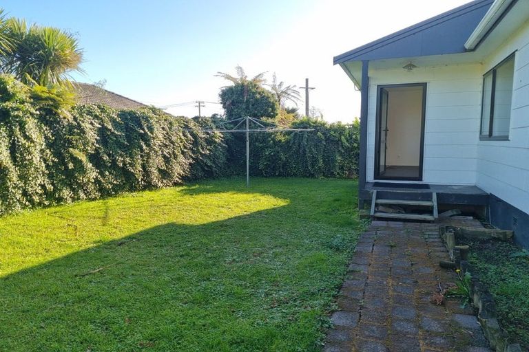 Photo of property in 9b Wyndham Road, Hannahs Bay, Rotorua, 3010