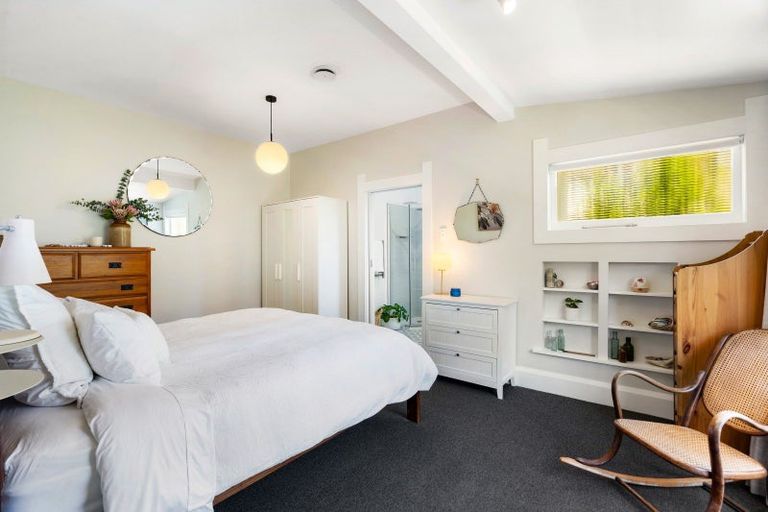 Photo of property in 23 Lighthouse Road, Bluff Hill, Napier, 4110