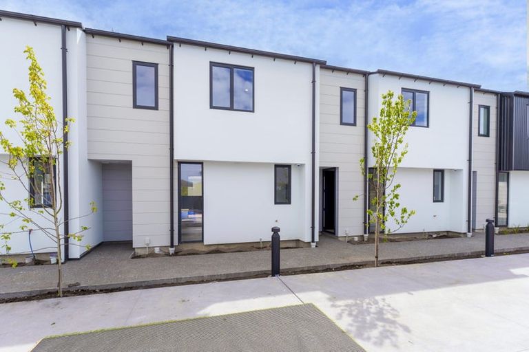 Photo of property in 8/55 Marshland Road, Shirley, Christchurch, 8061