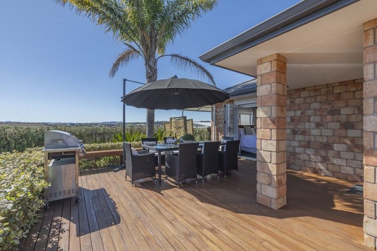 Photo of property in 43 Abby Close, Pukekohe, 2120