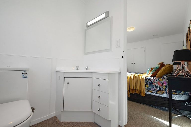 Photo of property in 8 Blomfield Street, Pukehangi, Rotorua, 3015