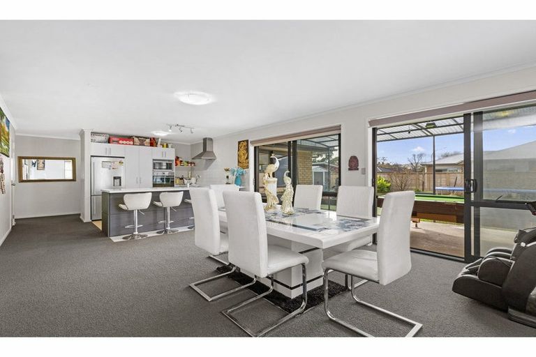 Photo of property in 8 Sundale Drive, Te Aroha, 3320