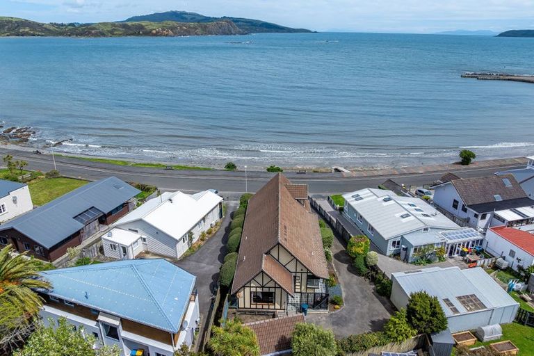 Photo of property in 45 Moana Road, Plimmerton, Porirua, 5026