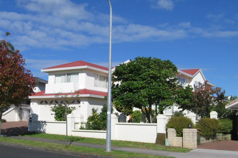 Photo of property in 9 Bronte Place, Somerville, Auckland, 2014