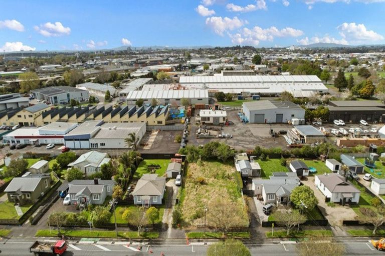 Photo of property in 37 Rifle Range Road, Dinsdale, Hamilton, 3204