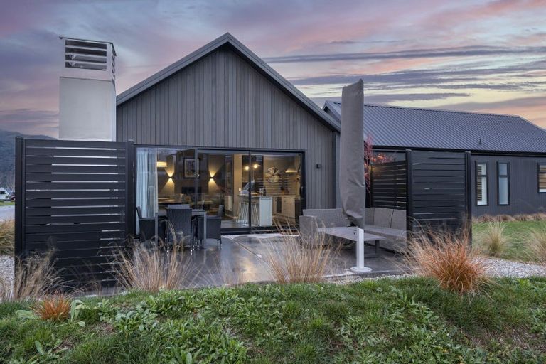 Photo of property in 7 Hatters Lane, Mount Pisa, 9383