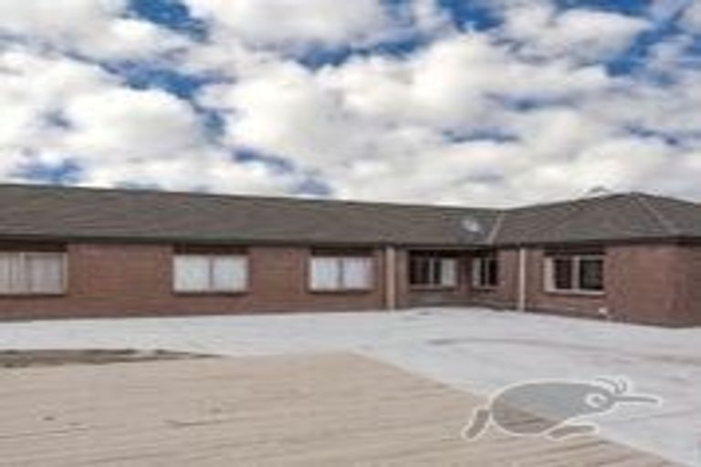 Photo of property in 10 Homer Place, Upper Riccarton, Christchurch, 8041