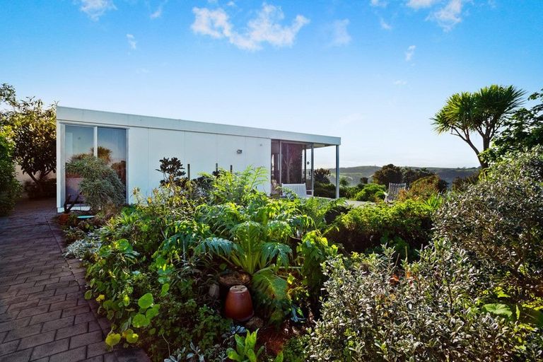 Photo of property in 37 Island View Drive, Gulf Harbour, Whangaparaoa, 0930