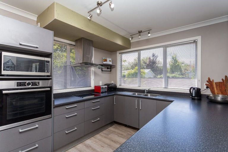 Photo of property in 1/29 Ilam Road, Upper Riccarton, Christchurch, 8041