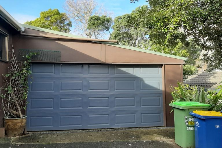 Photo of property in 134 Stapleford Crescent, Browns Bay, Auckland, 0630