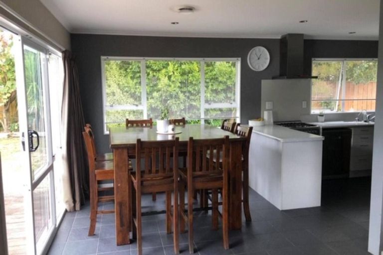 Photo of property in 160 Bartholomew Road, Levin, 5510