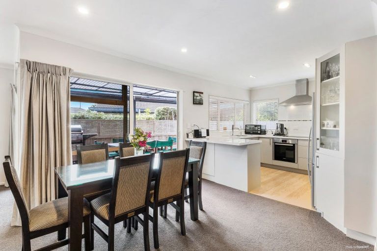Photo of property in 18a Doment Crescent, Orewa, 0931