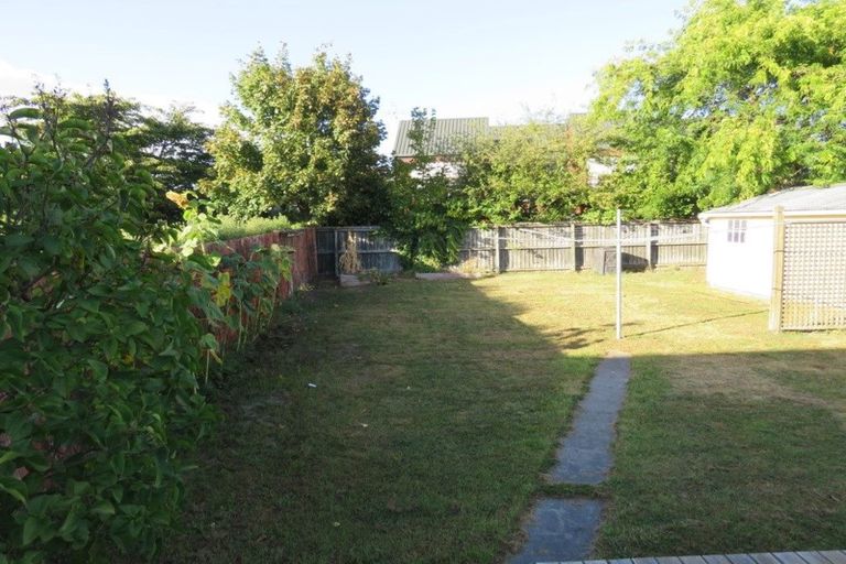 Photo of property in 23 Delph Street, Avonhead, Christchurch, 8042