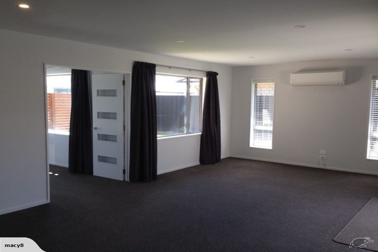Photo of property in 4 Tommy Street, Pegasus, 7612