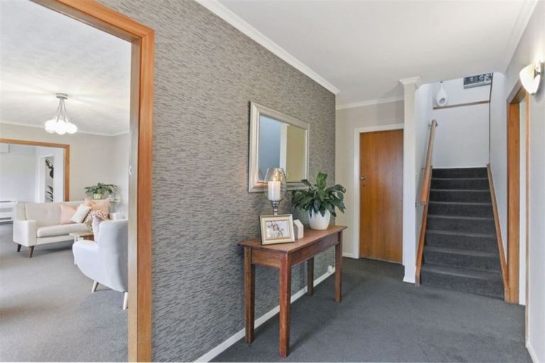 Photo of property in 35 Claridges Road, Casebrook, Christchurch, 8051