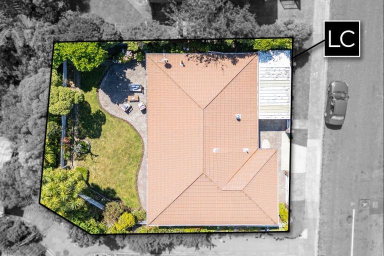 Photo of property in 57 Percy Dyett Drive, Karori, Wellington, 6012