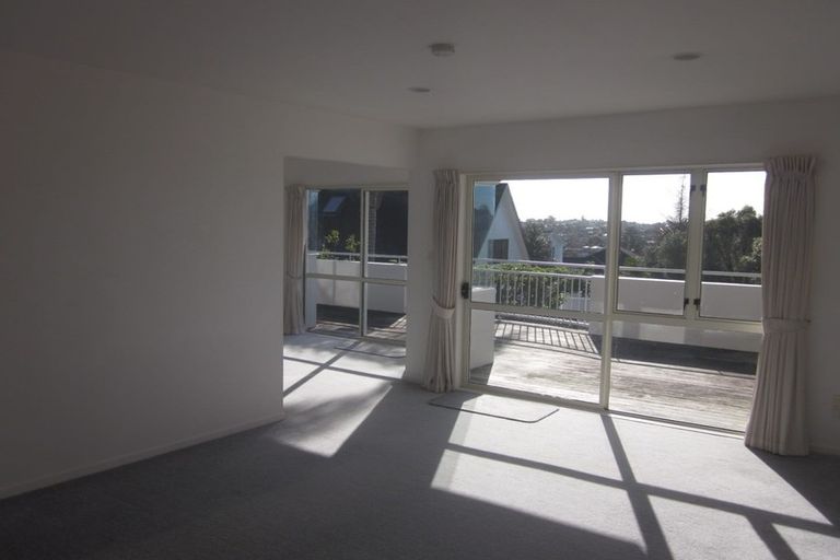 Photo of property in 60a Redwing Street, Browns Bay, Auckland, 0630