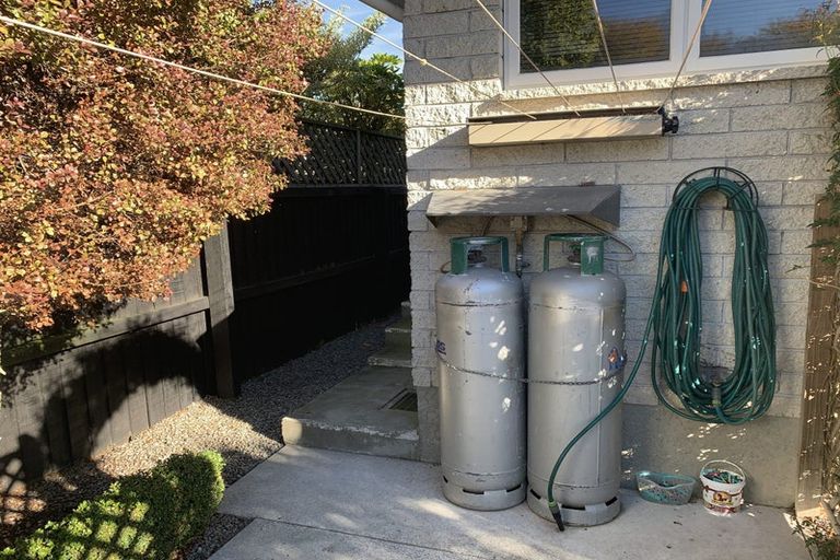 Photo of property in 4/230 Springfield Road, St Albans, Christchurch, 8014