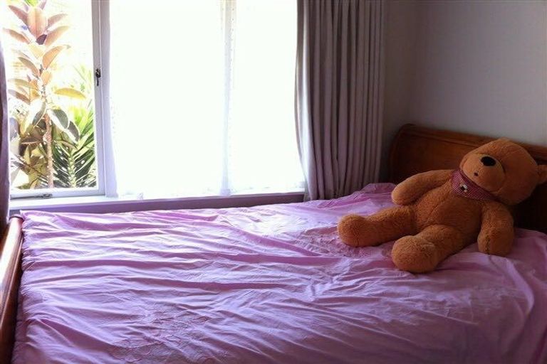 Photo of property in 3/56a Taharoto Road, Takapuna, Auckland, 0622