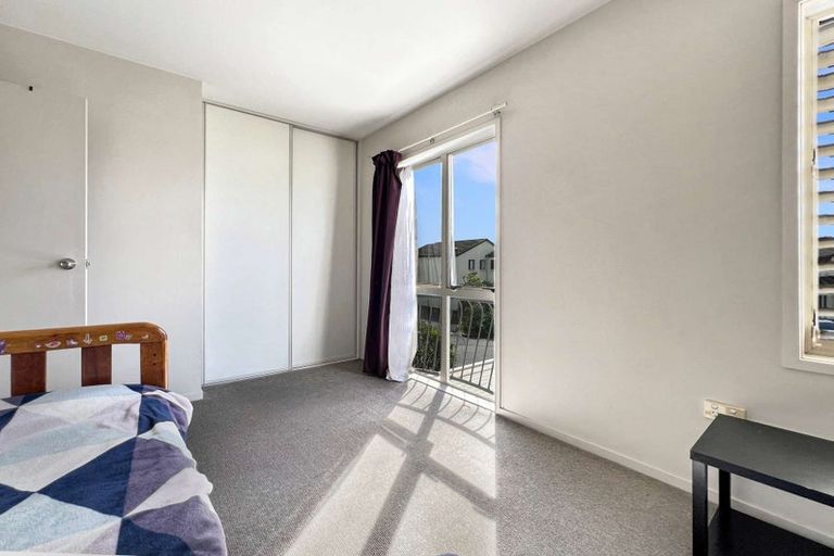 Photo of property in 8/18 Alicante Avenue, Hillpark, Auckland, 2102