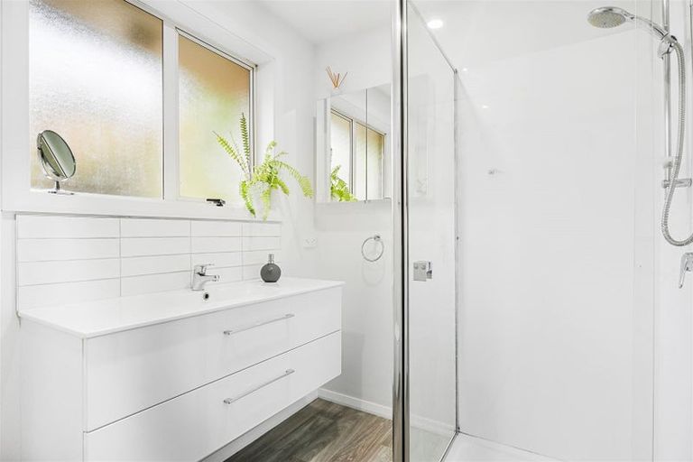 Photo of property in 44 Damien Place, Bromley, Christchurch, 8062