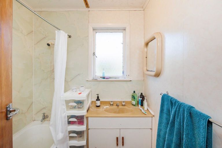 Photo of property in 59 Botanical Road, Takaro, Palmerston North, 4412