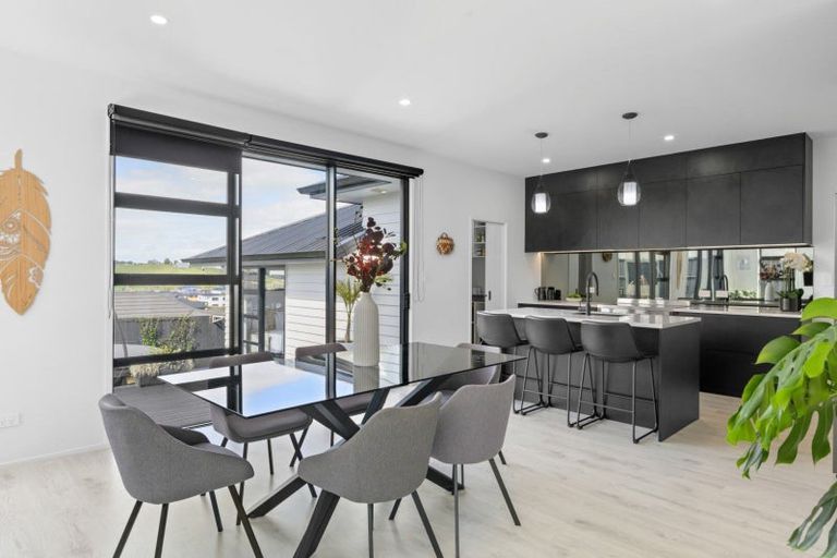 Photo of property in 25 Kapua Crescent, Rototuna North, Hamilton, 3210