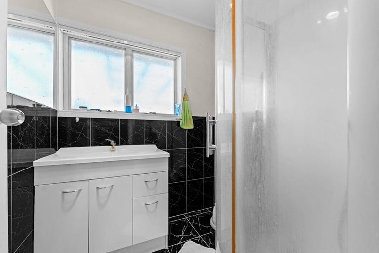 Photo of property in 2/34 Hoteo Avenue, Papatoetoe, Auckland, 2025