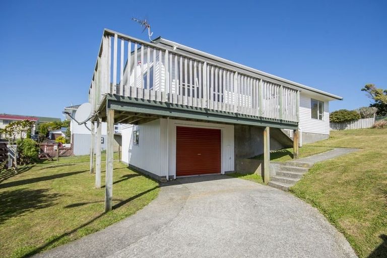 Photo of property in 3 Colorado Grove, Brooklyn, Wellington, 6021